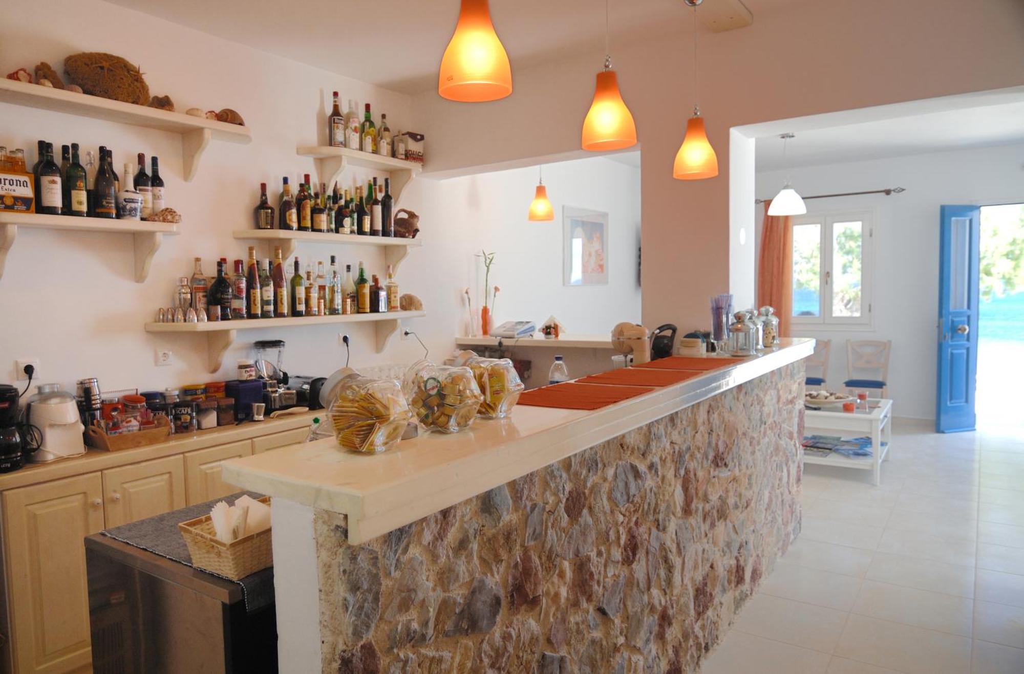 Dream Island Hotel Livadia  Restaurant photo