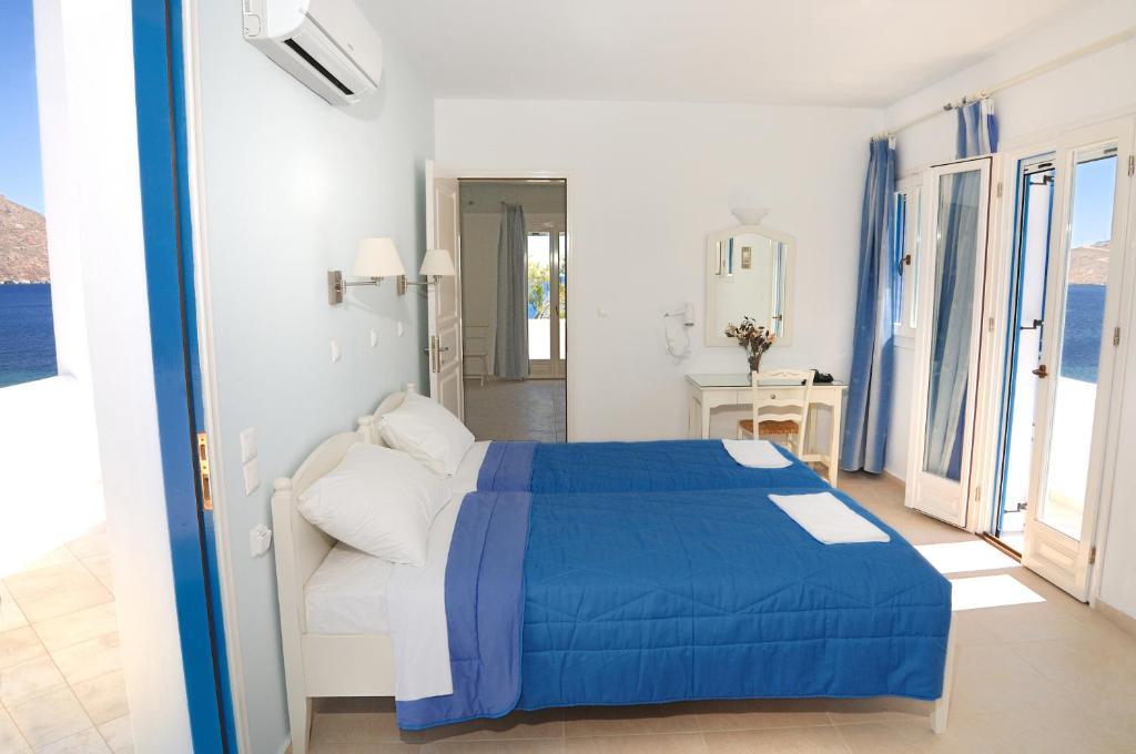 Dream Island Hotel Livadia  Room photo